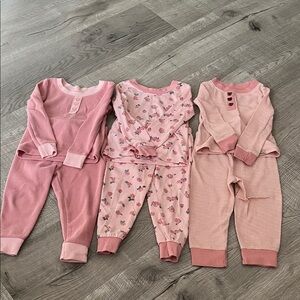 Daisy Fuentes & Bear Paw - Pajamas Set - 12 months
